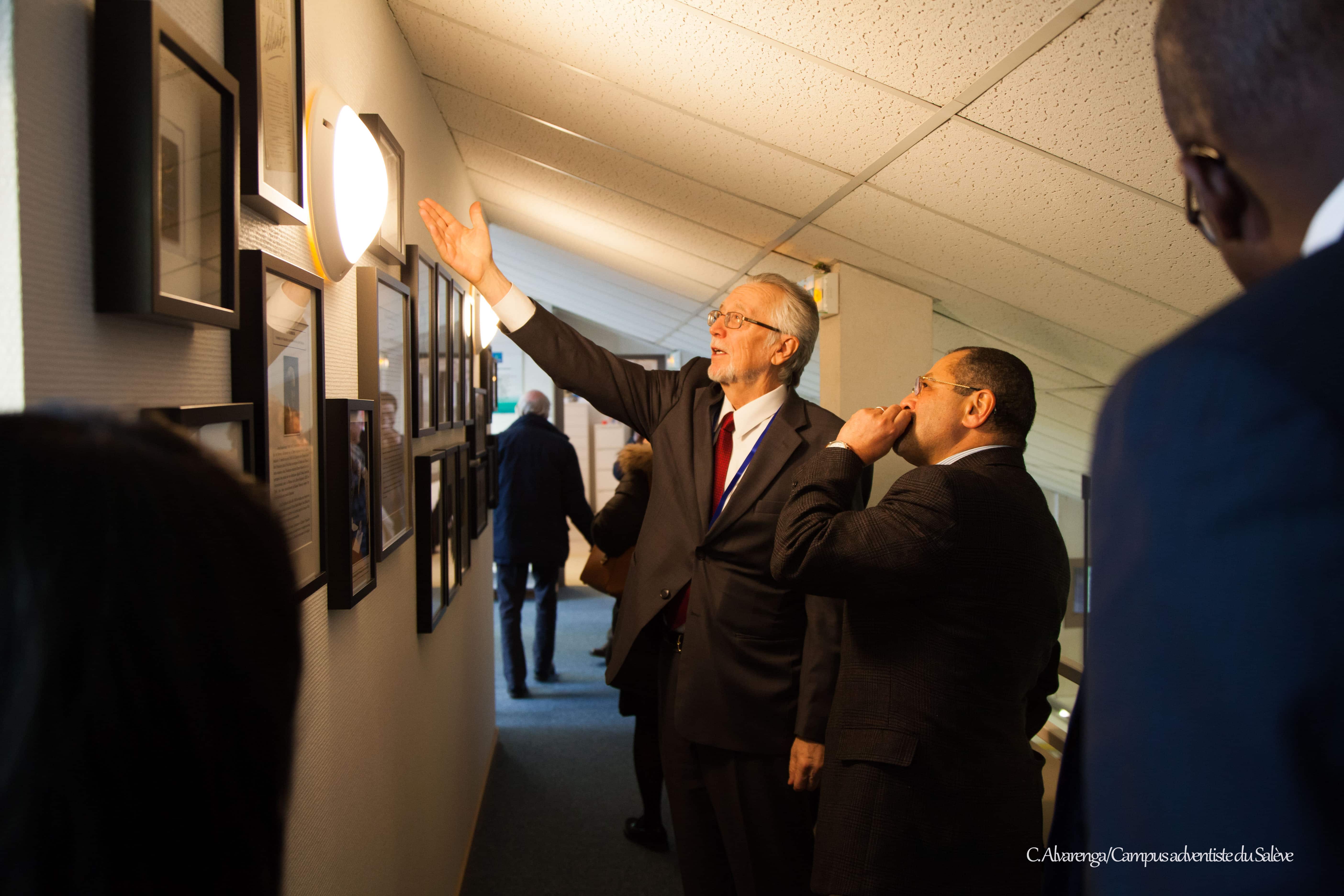 Dr John Graz, director of the new Center, talks with Ambassador Ibrahim Salama, director of the Division of Treaties Relating to Human Rights at the High Commissioner for Human Rights’ Office at the United Nations.