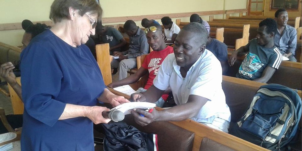 In Chile, Adventists Offer Spanish Classes to Haitian Refugees ...
