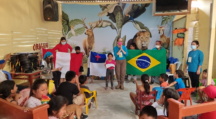 Brazilian volunteers at Los Milagros VBS