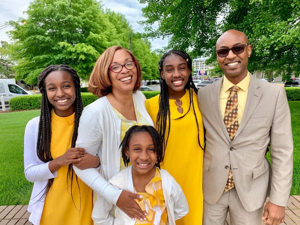 Zsakeba and family 2 278501033 407239657484171 7380055444712983094 n